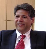Elton Simoes is an accomplished Arbitrator, Mediator, Negotiator, Consultant, Board Director, and Business Executive. He practices arbitration, mediation, and Med-Arb in complex, confidential, time sensitive, commercial disputes.